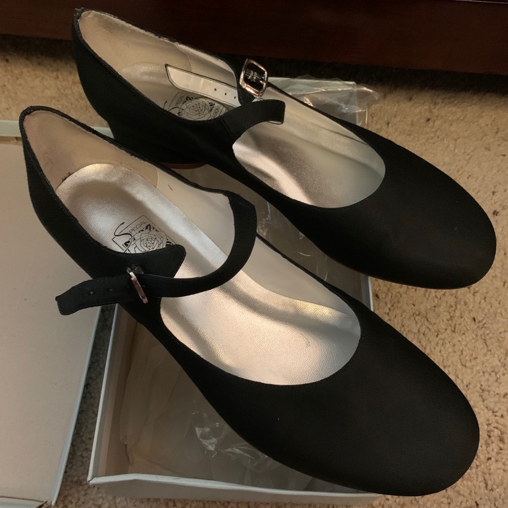 Black Mary Jane Dress Shoe